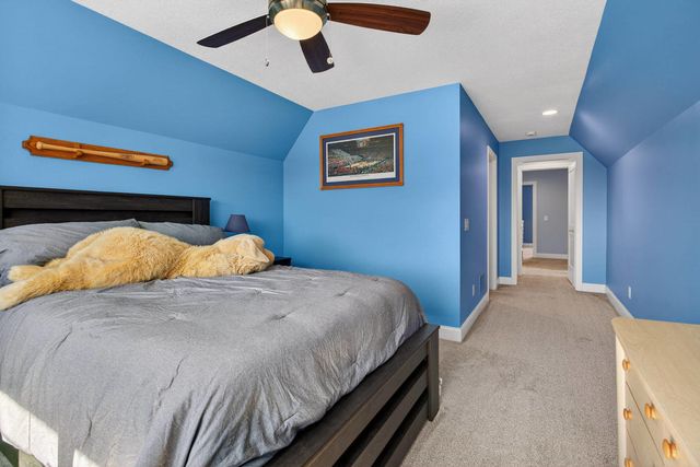 4728 Red Oak Court, Bettendorf, IA 52722