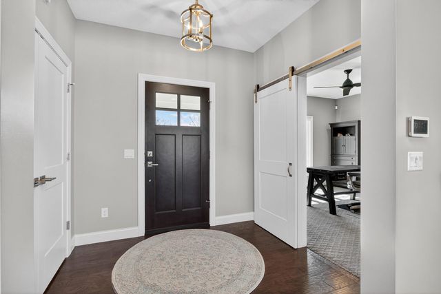 4728 Red Oak Court, Bettendorf, IA 52722