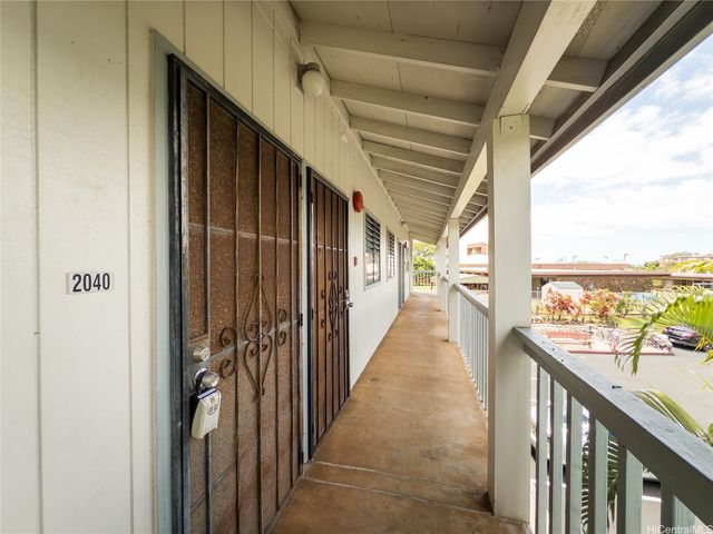 98-640 Moanalua Loop 2040, Aiea, HI 96701