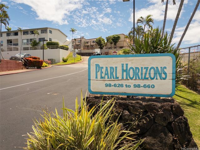 98-640 Moanalua Loop 2040, Aiea, HI 96701