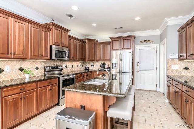 8207 Stonewall Court, Montgomery, AL 36116