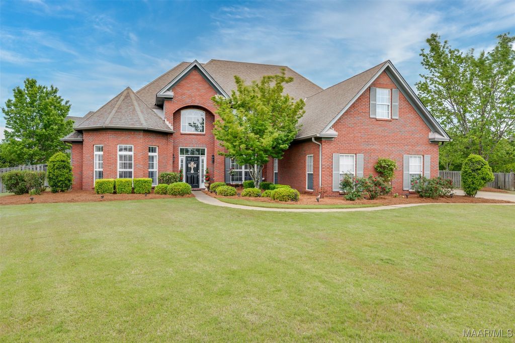 8207 Stonewall Court, Montgomery, AL 36116