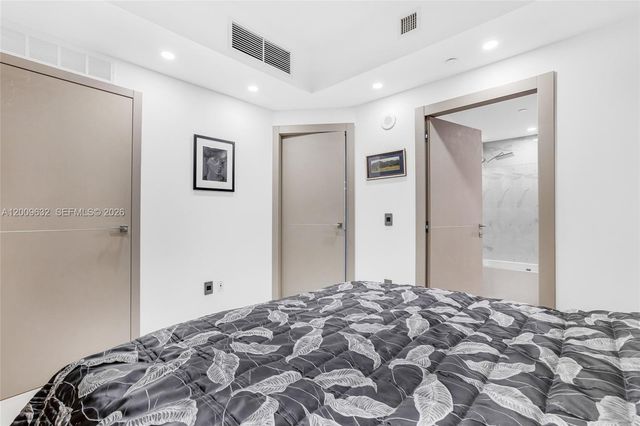 851 NE 1st Avenue 1408, Miami, FL 33132