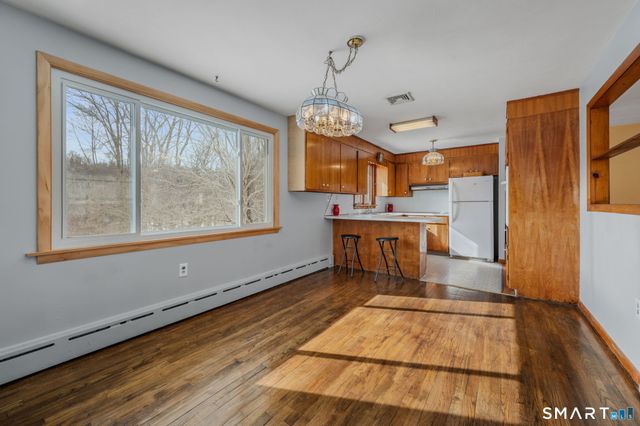 237 South Road, Bozrah, CT 06334