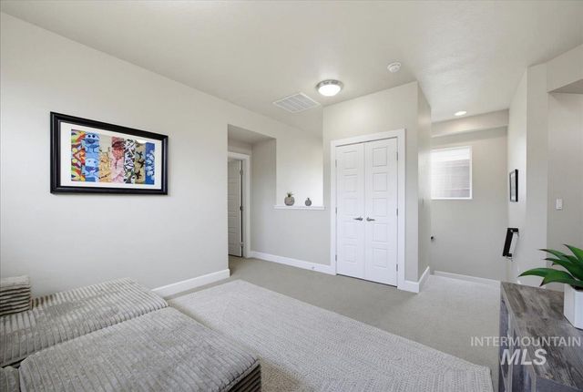 2740 S Honeycomb Way, Boise, ID 83716