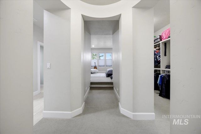 2740 S Honeycomb Way, Boise, ID 83716