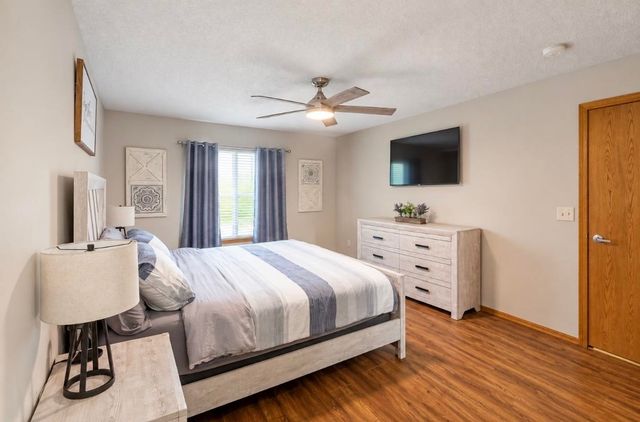2143 East Quail Hollow Street, Derby, KS 67037