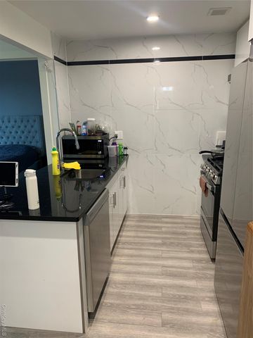 144-25 Sanford Avenue 4L, Flushing, NY 11355