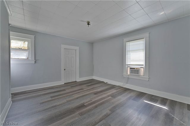 319 S Jackson Street, Youngstown, OH 44506