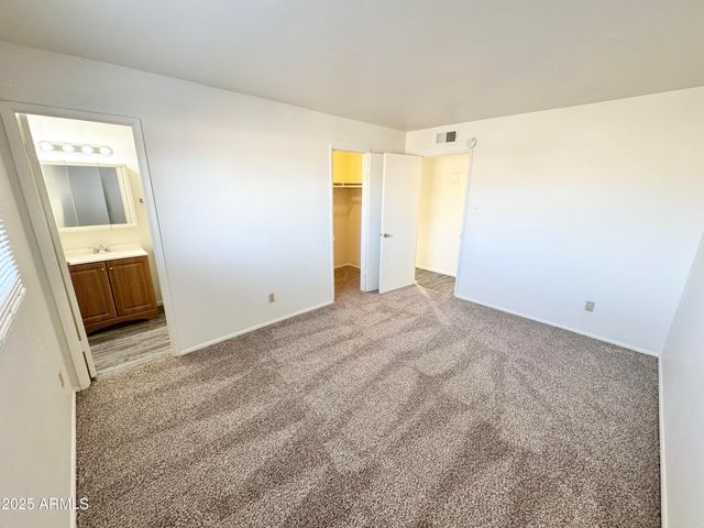 4520 W HATCHER Road, Glendale, AZ 85302