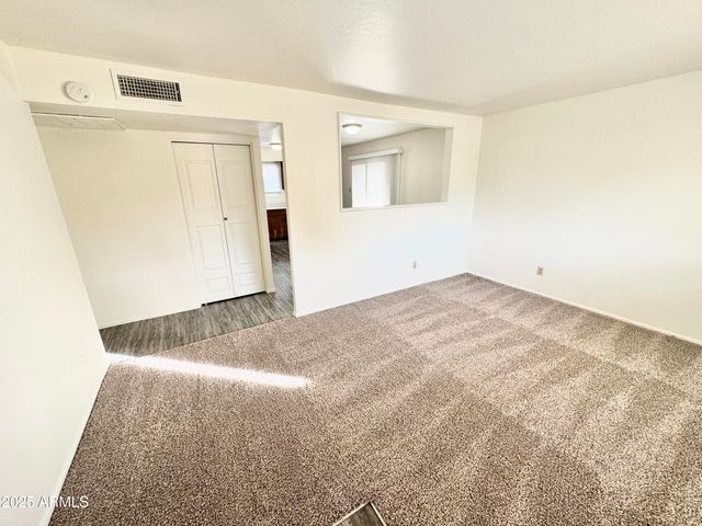 4520 W HATCHER Road, Glendale, AZ 85302