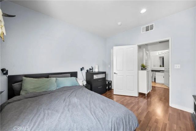 19350 Sherman Way 328, Reseda, CA 91335