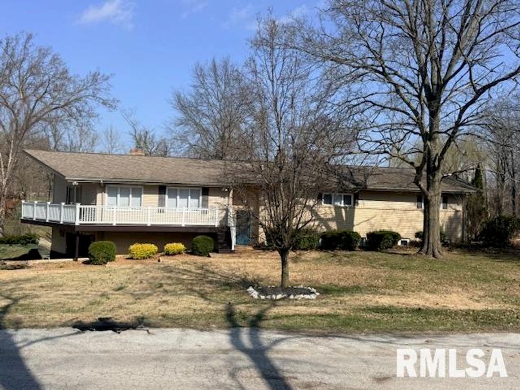 9501 Dusk Drive, Chatham, IL 62629