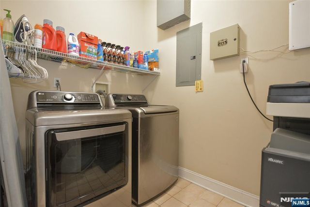 3 Skyview Drive, North Haledon, NJ 07508