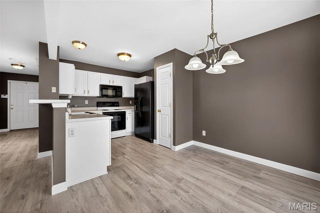 161 Bayhill Village Drive, O'fallon, MO 63368