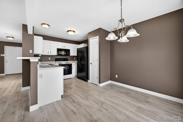 161 Bayhill Village Drive, O'fallon, MO 63368