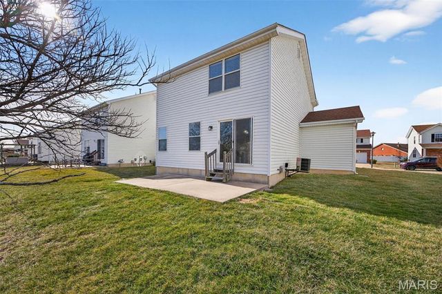 161 Bayhill Village Drive, O'fallon, MO 63368