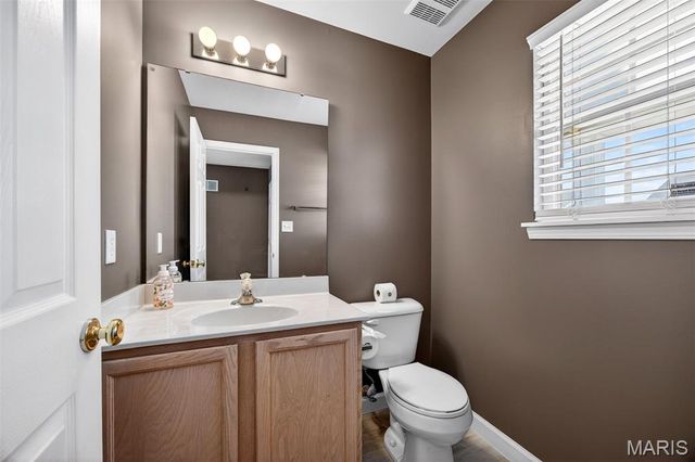 161 Bayhill Village Drive, O'fallon, MO 63368