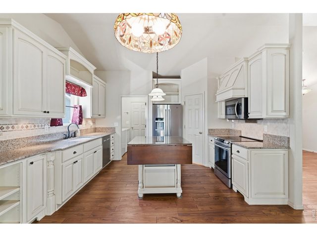 277 Sand Grouse Dr, Loveland, CO 80537