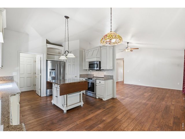 277 Sand Grouse Dr, Loveland, CO 80537