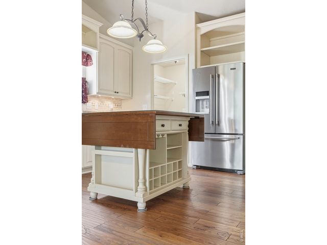 277 Sand Grouse Dr, Loveland, CO 80537