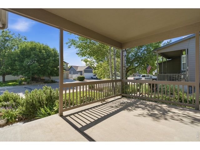 277 Sand Grouse Dr, Loveland, CO 80537