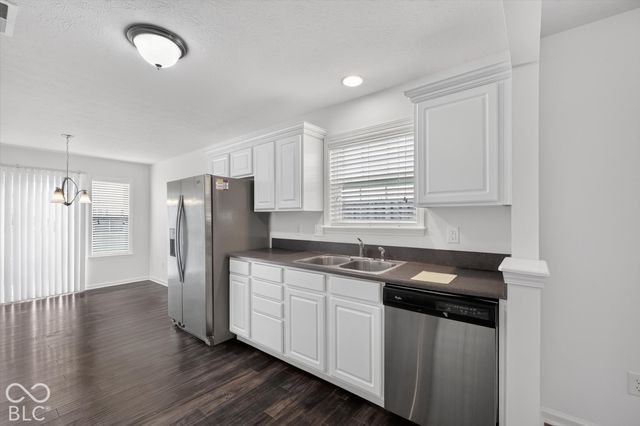 5771 White Pine Road, Whitestown, IN 46075