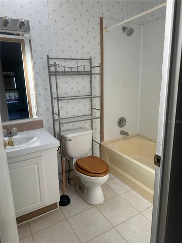 1814 WINCHESTER COURT S, St Cloud, FL 34771