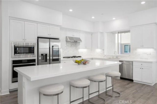 27225 Cranmore 101, Valencia, CA 91381