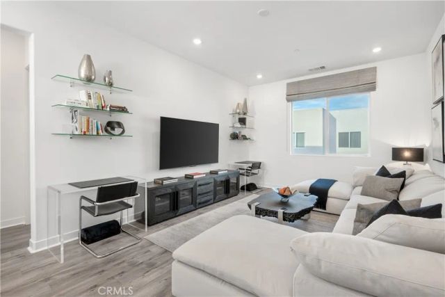 27225 Cranmore 101, Valencia, CA 91381