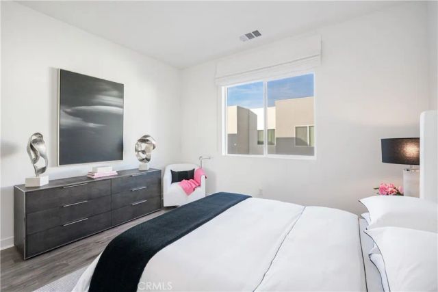 27225 Cranmore 101, Valencia, CA 91381