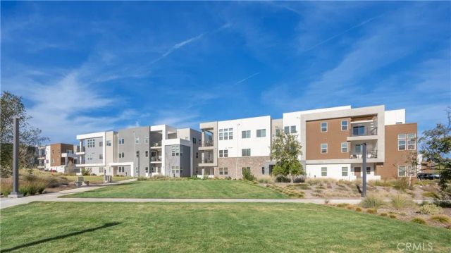 27225 Cranmore 101, Valencia, CA 91381