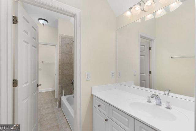 12544 Darvish Lane, Alpharetta, GA 30005