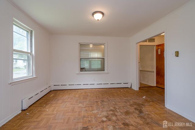 211 Main Street, Spotswood, NJ 08884