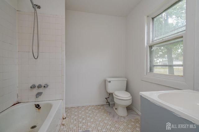 211 Main Street, Spotswood, NJ 08884