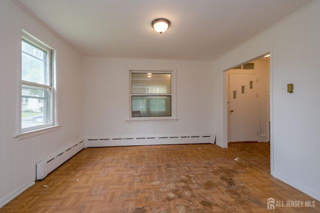 211 Main Street, Spotswood, NJ 08884