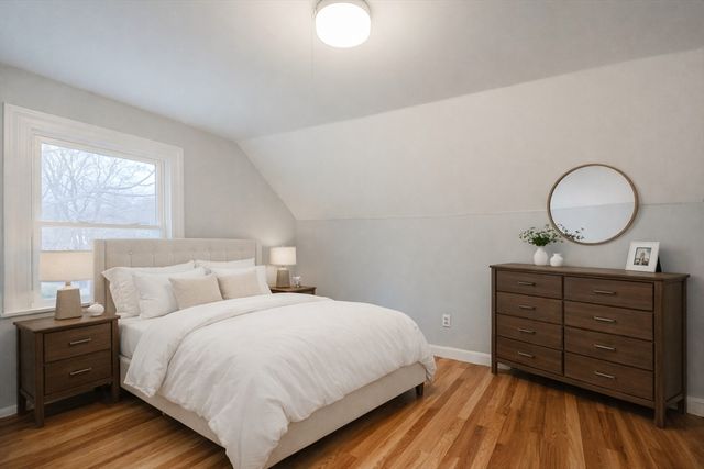 18 Huntington Ave, Plainville, MA 02762