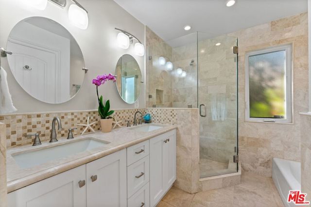 3251 Stewart Avenue, Los Angeles, CA 90066