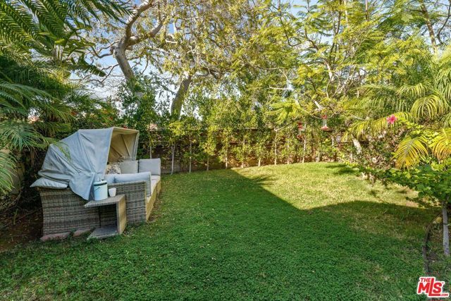 3251 Stewart Avenue, Los Angeles, CA 90066