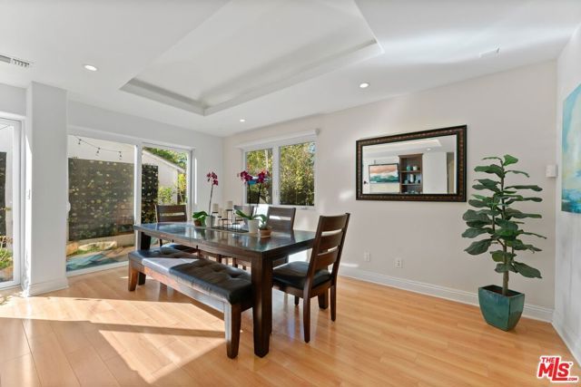 3251 Stewart Avenue, Los Angeles, CA 90066