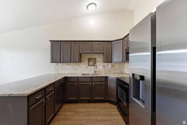 529 W 230 N, Layton, UT 84041