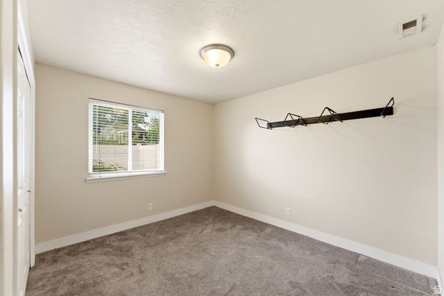 529 W 230 N, Layton, UT 84041