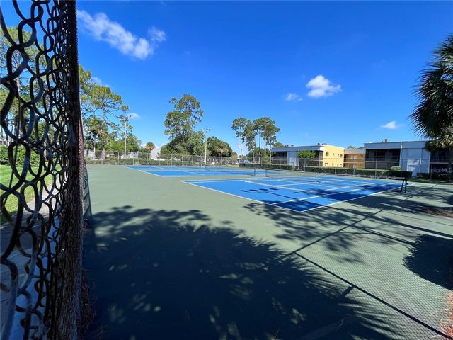 6007 SCOTCHWOOD GLEN 31, Orlando, FL 32822