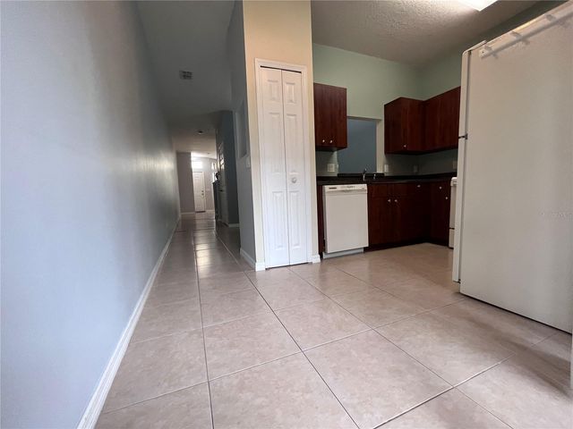 6007 SCOTCHWOOD GLEN 31, Orlando, FL 32822