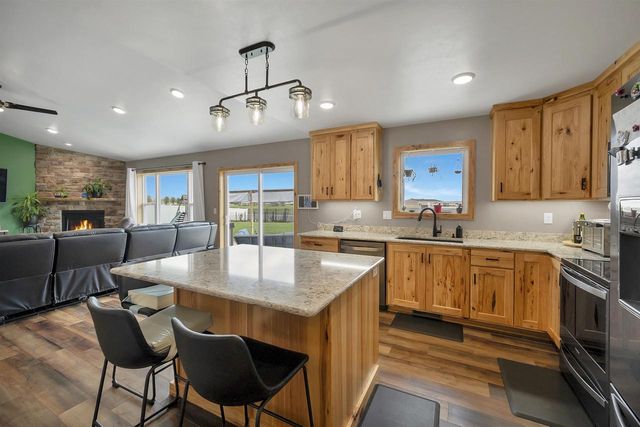 1724 BRIDGE PORT CIRCLE, De Pere, WI 54115