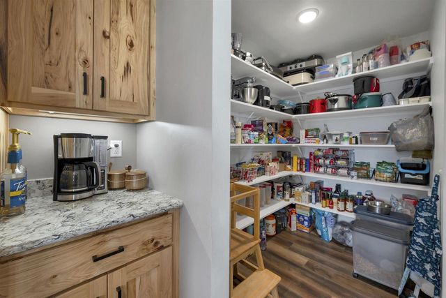 1724 BRIDGE PORT CIRCLE, De Pere, WI 54115