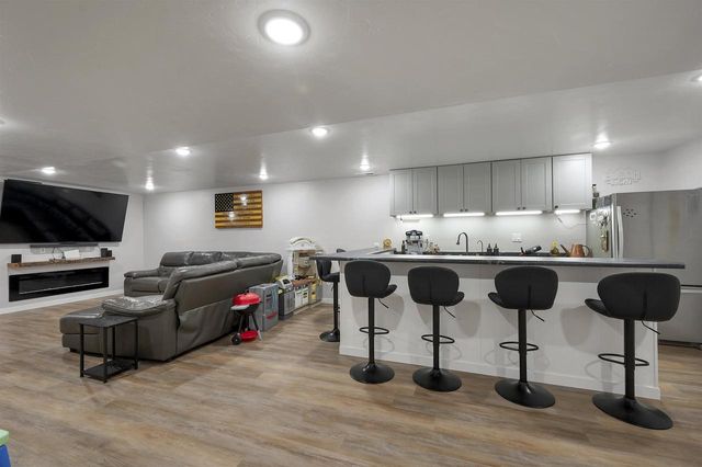 1724 BRIDGE PORT CIRCLE, De Pere, WI 54115