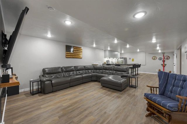 1724 BRIDGE PORT CIRCLE, De Pere, WI 54115