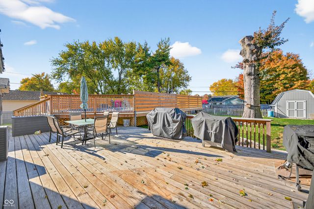 840 Sweetbriar Avenue, Whiteland, IN 46184