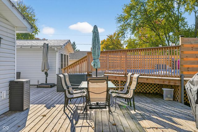 840 Sweetbriar Avenue, Whiteland, IN 46184